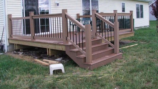 Custom Backyard Decks – Starting From $4000